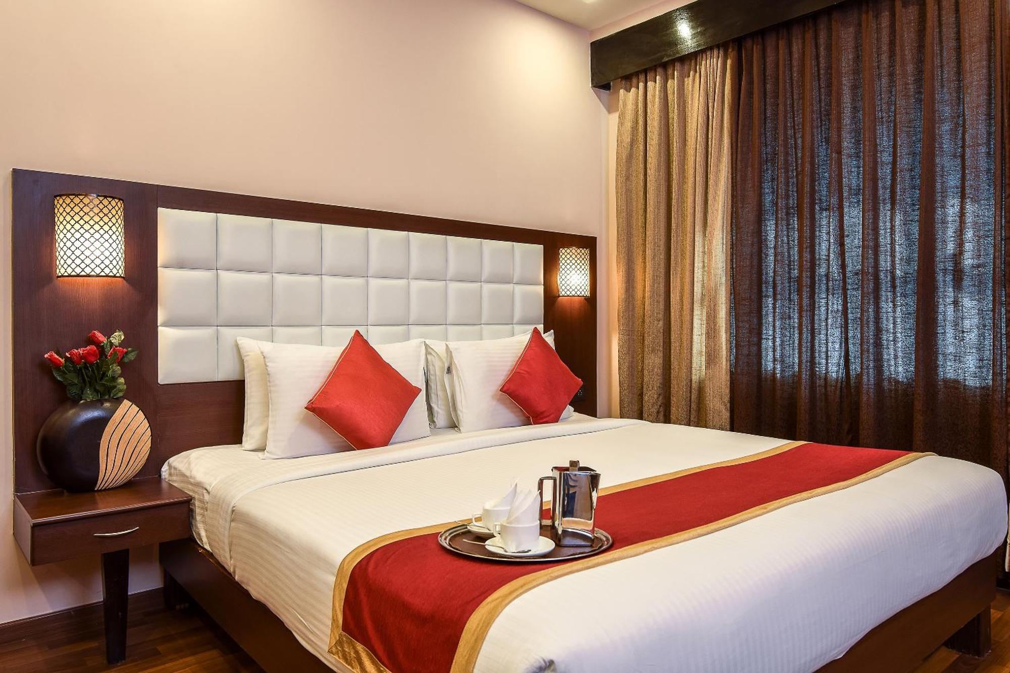 Akshaya Aura Hotel Bangalore Exterior photo