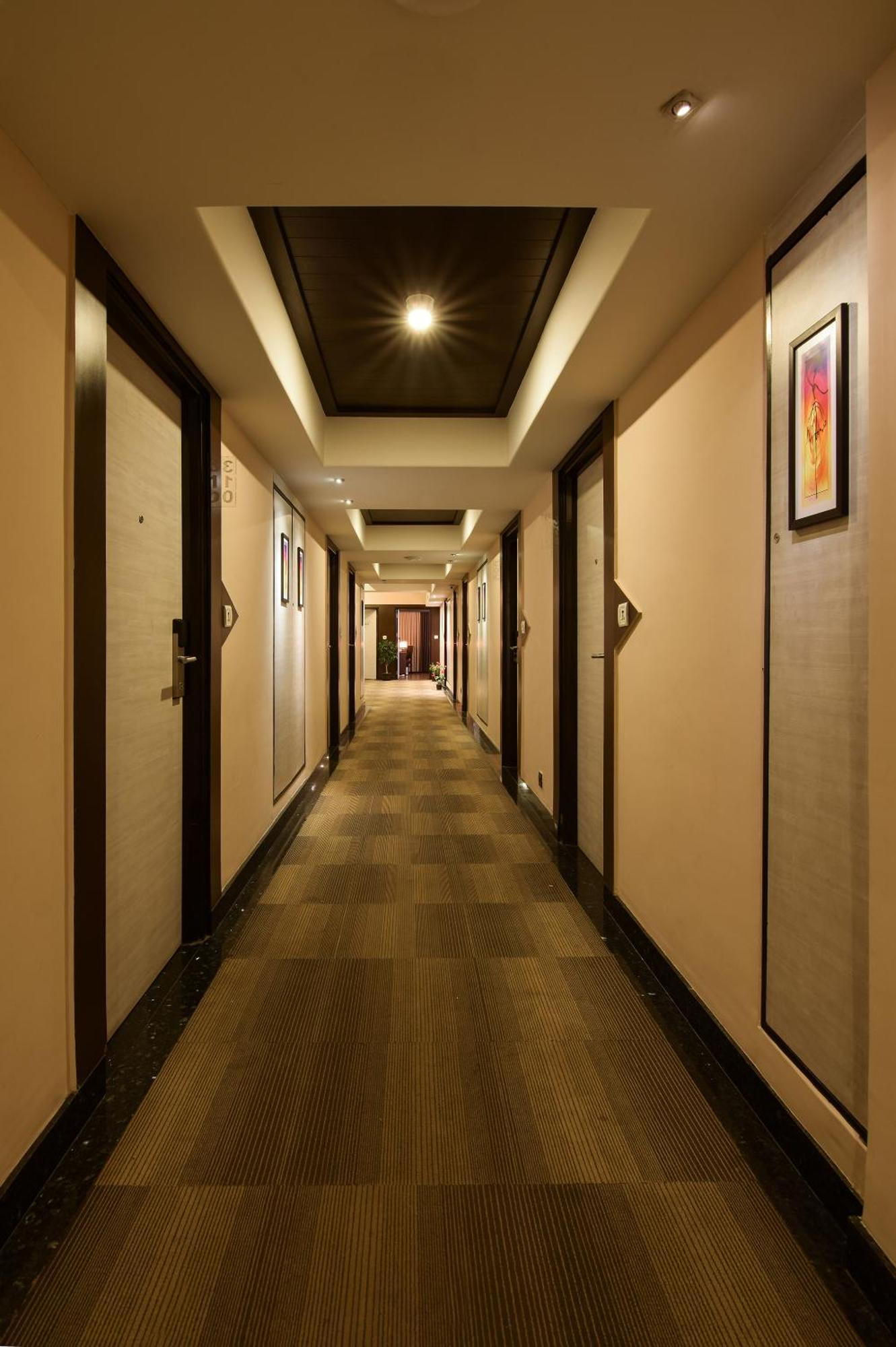 Akshaya Aura Hotel Bangalore Exterior photo