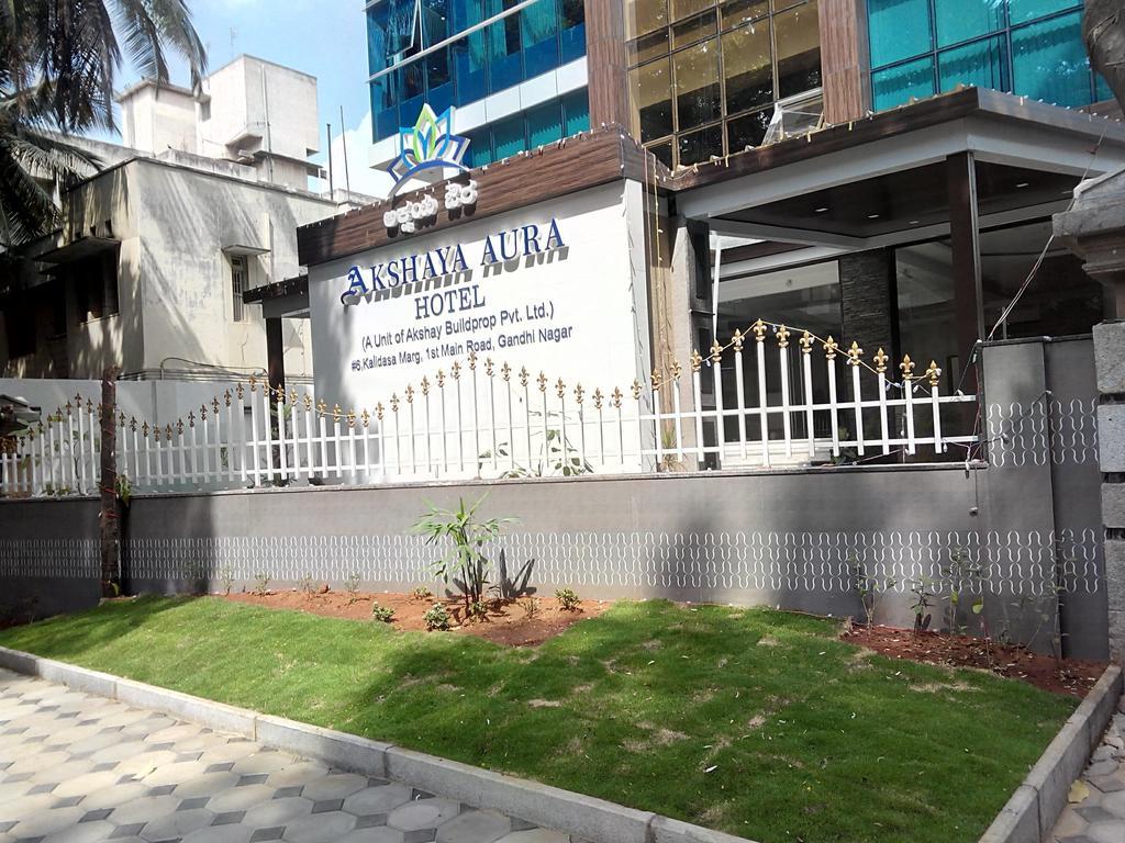 Akshaya Aura Hotel Bangalore Exterior photo