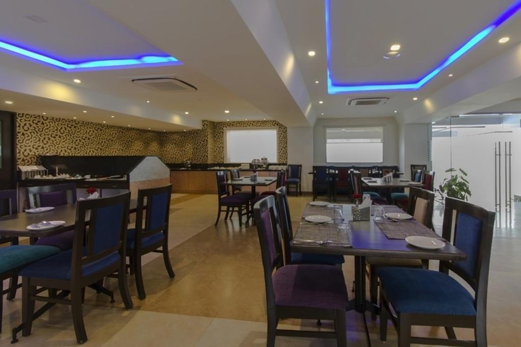 Akshaya Aura Hotel Bangalore Exterior photo